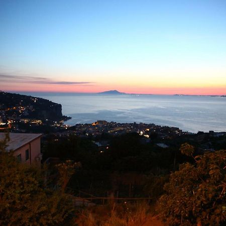 Casa Francy Stanza Privata Villa Vico Equense Buitenkant foto